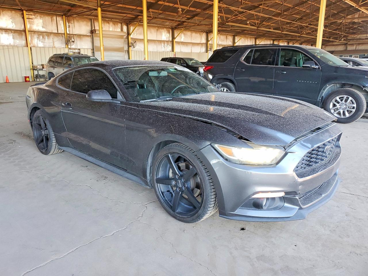 2015 FORD MUSTANG photo 4