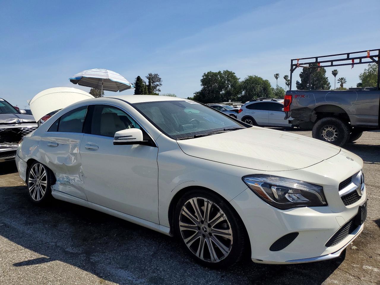 2018 MERCEDES-BENZ CLA 250 photo 4