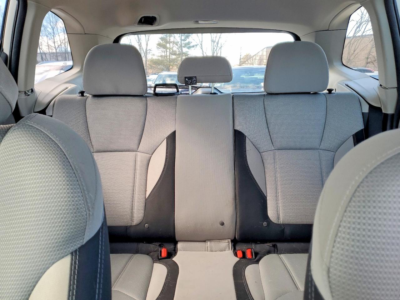 2019 SUBARU FORESTER photo 10