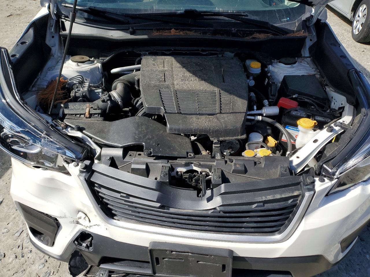 2019 SUBARU FORESTER photo 12