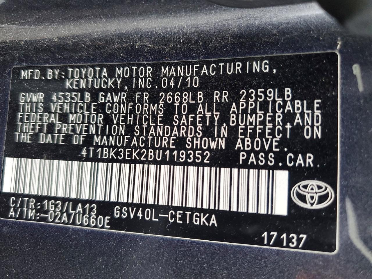 2011 TOYOTA CAMRY XLE V6 photo 23