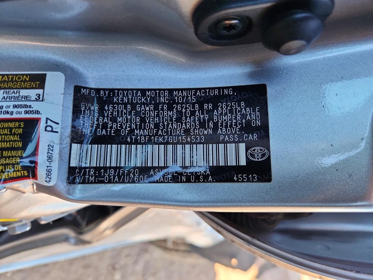 2016 TOYOTA CAMRY SE photo 13