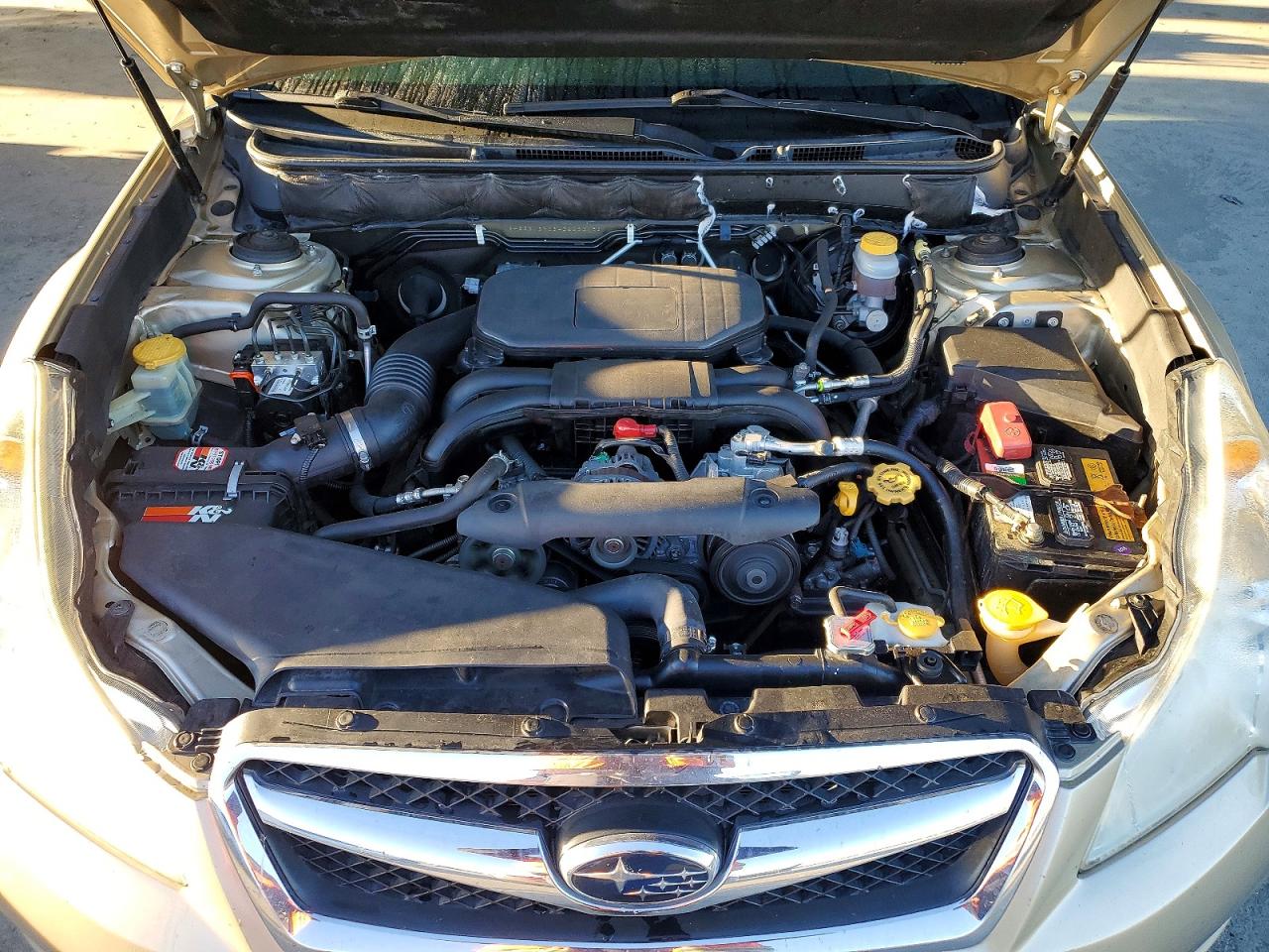 2010 SUBARU LEGACY 2.5I PREMIUM photo 11