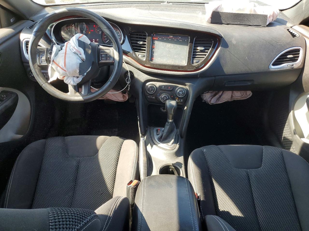 2015 DODGE DART SXT photo 29