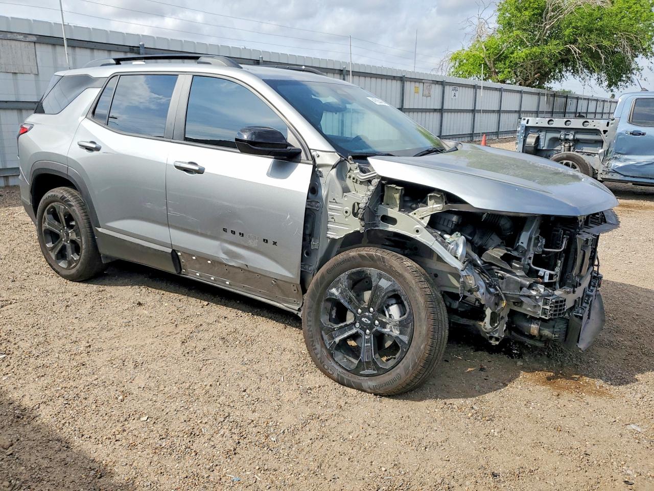2026 CHEVROLET EQUINOX LT photo 4