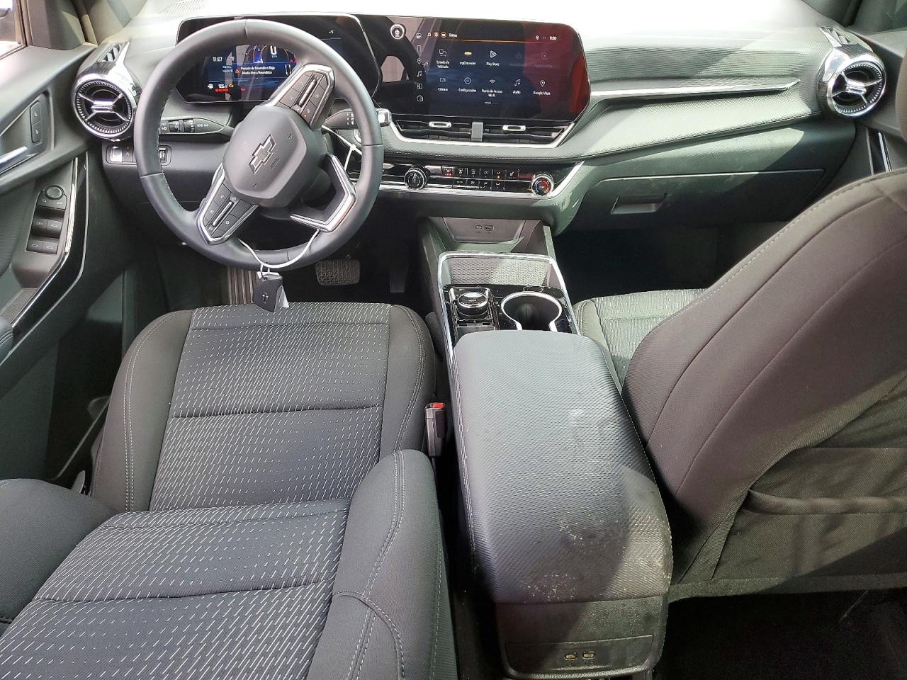 2026 CHEVROLET EQUINOX LT photo 8