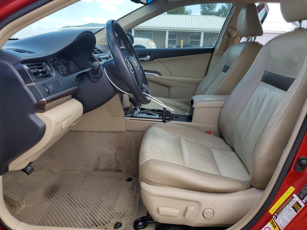 2012 TOYOTA CAMRY XLE V6 photo 7