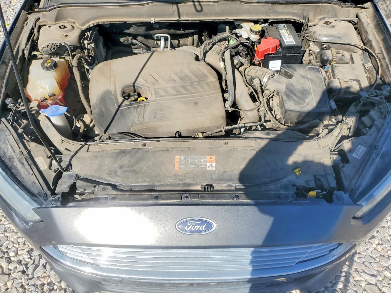 2016 FORD FUSION SE photo 11