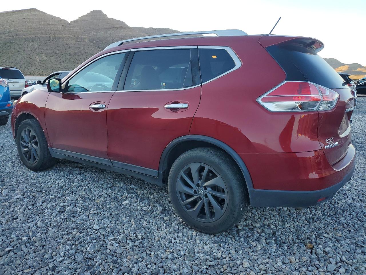 2016 NISSAN ROGUE SL photo 3