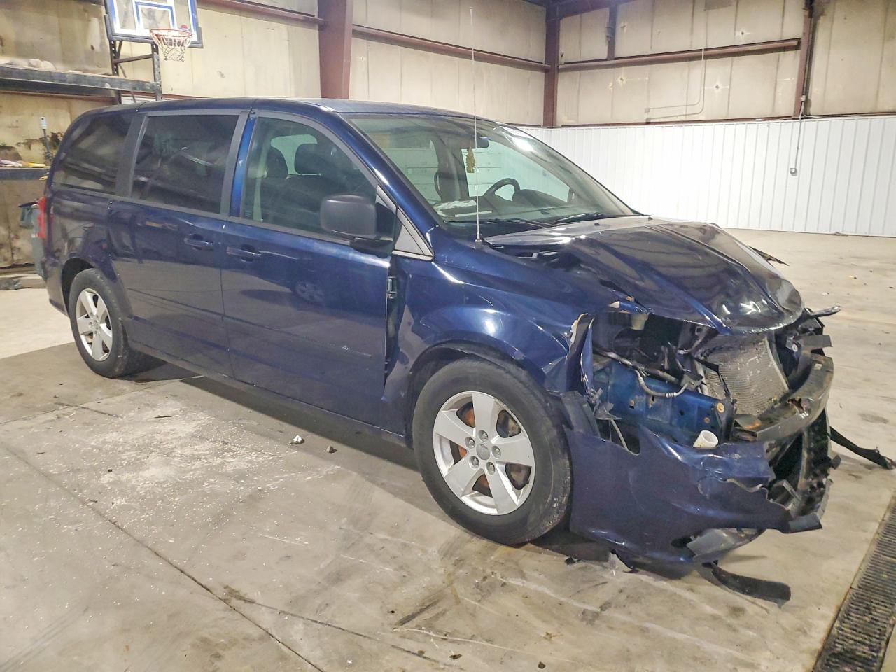 2013 DODGE GRAND CARAVAN SE photo 10