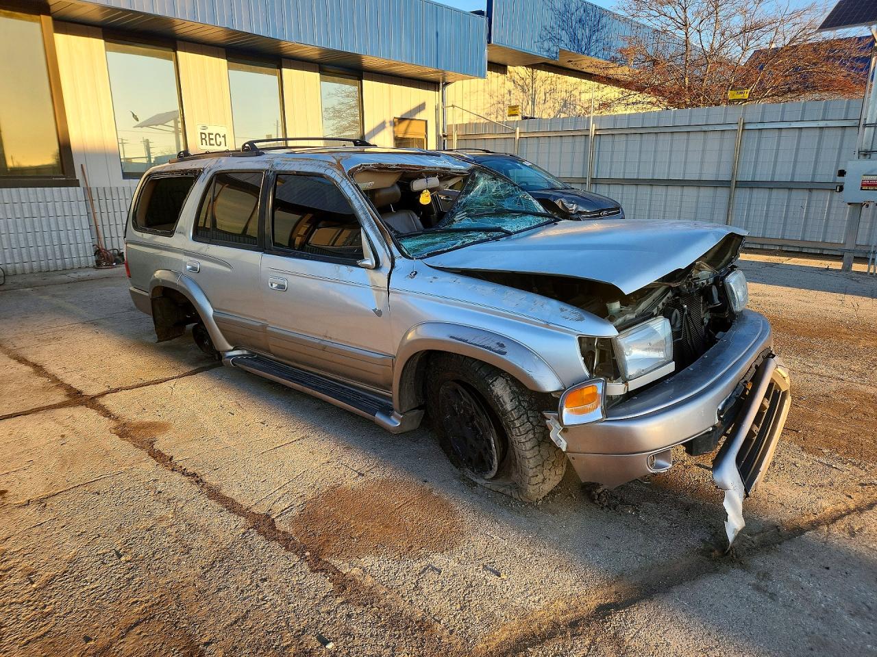 2001 TOYOTA 4RUNNER LIMITED photo 4
