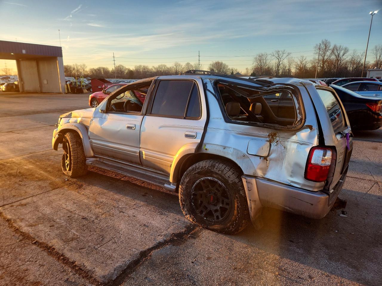 2001 TOYOTA 4RUNNER LIMITED photo 2