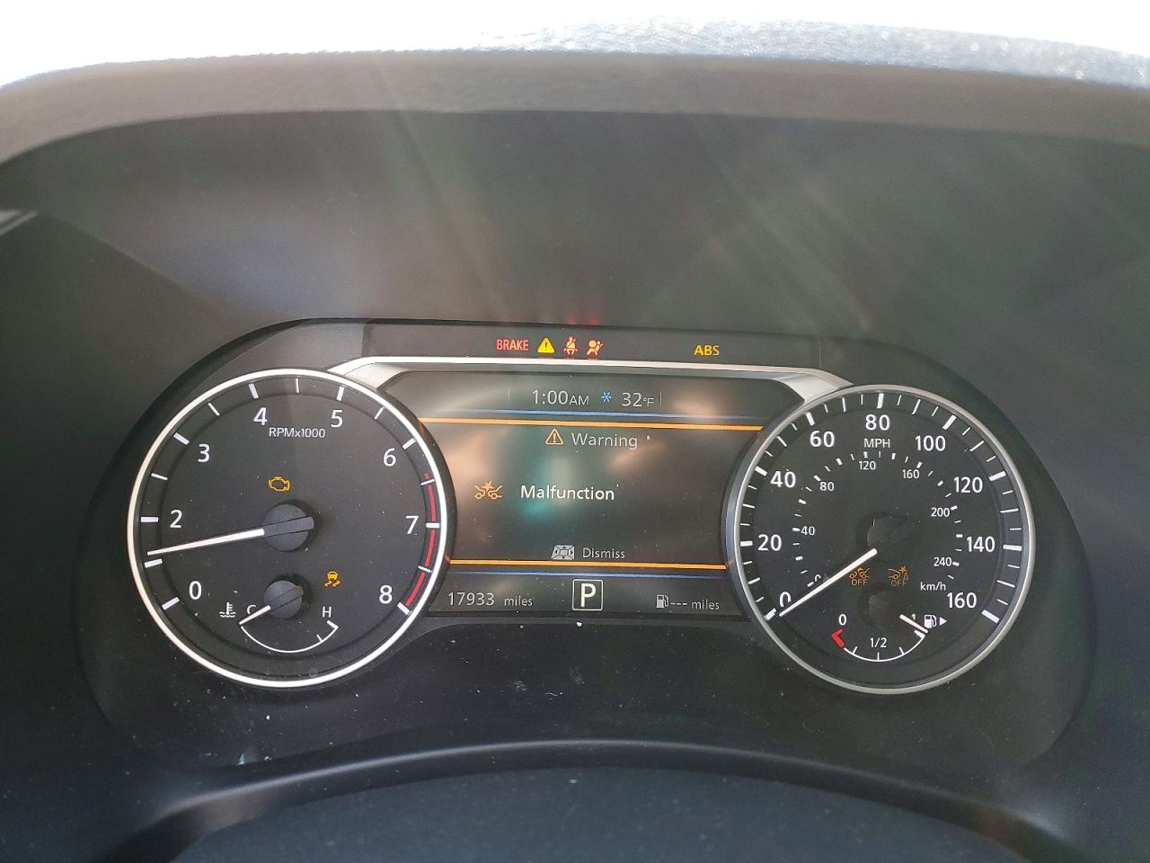 2025 NISSAN SENTRA SR photo 25