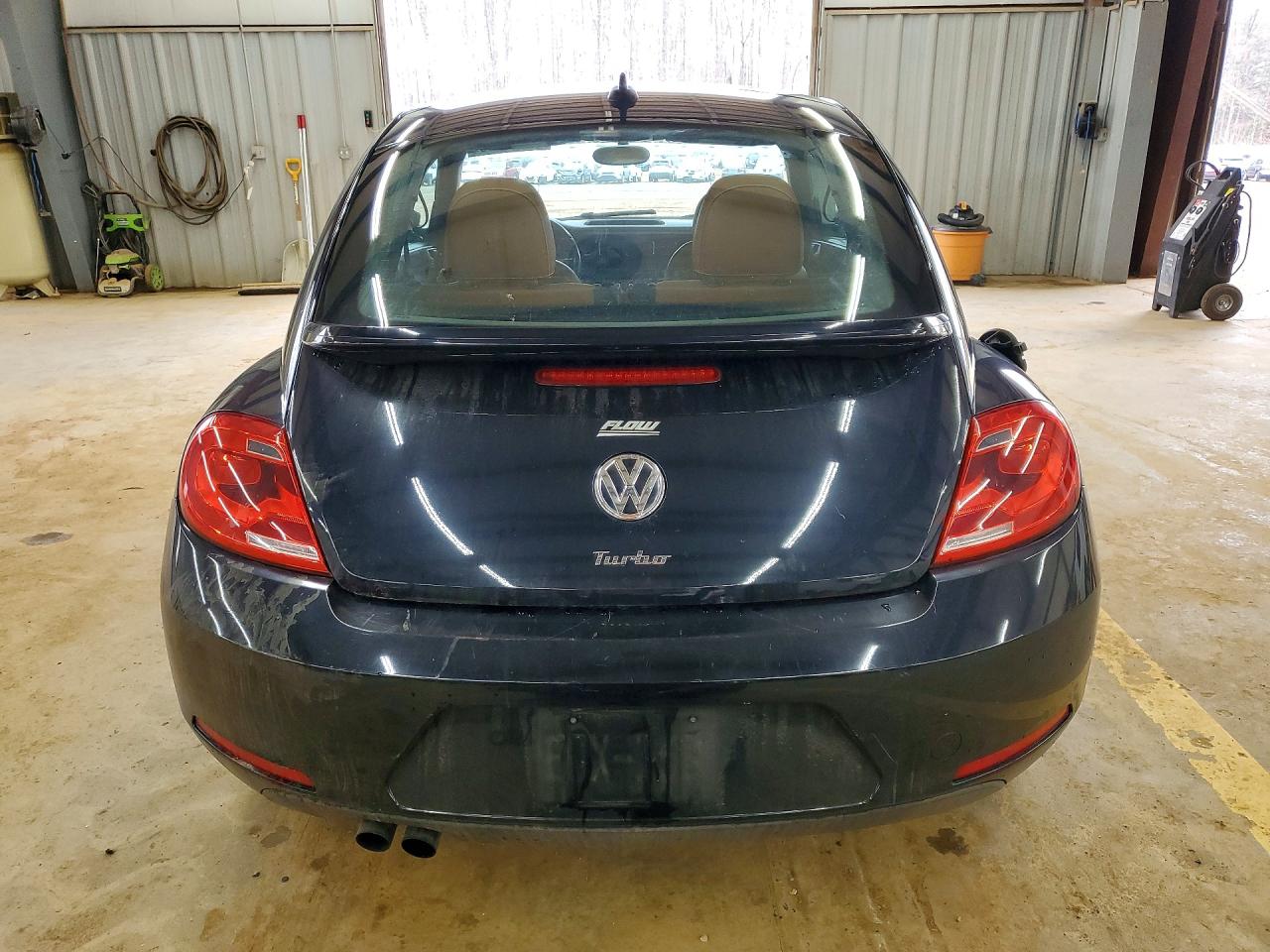 2016 VOLKSWAGEN BEETLE 1.8T photo 11
