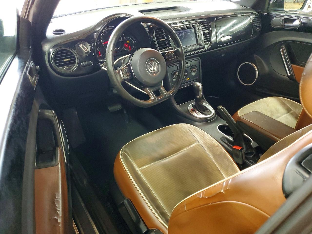 2016 VOLKSWAGEN BEETLE 1.8T photo 15