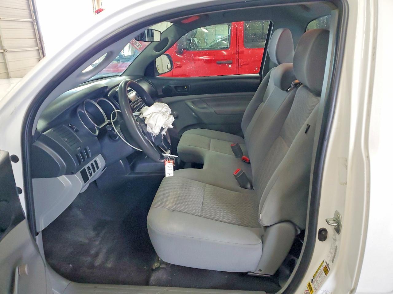 2012 TOYOTA TACOMA BASE photo 13