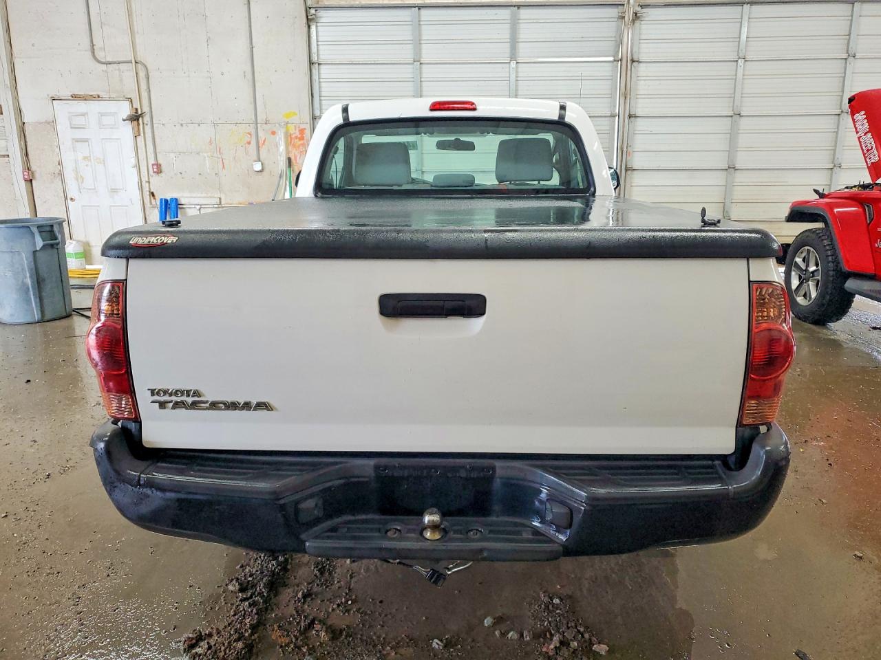 2012 TOYOTA TACOMA BASE photo 11