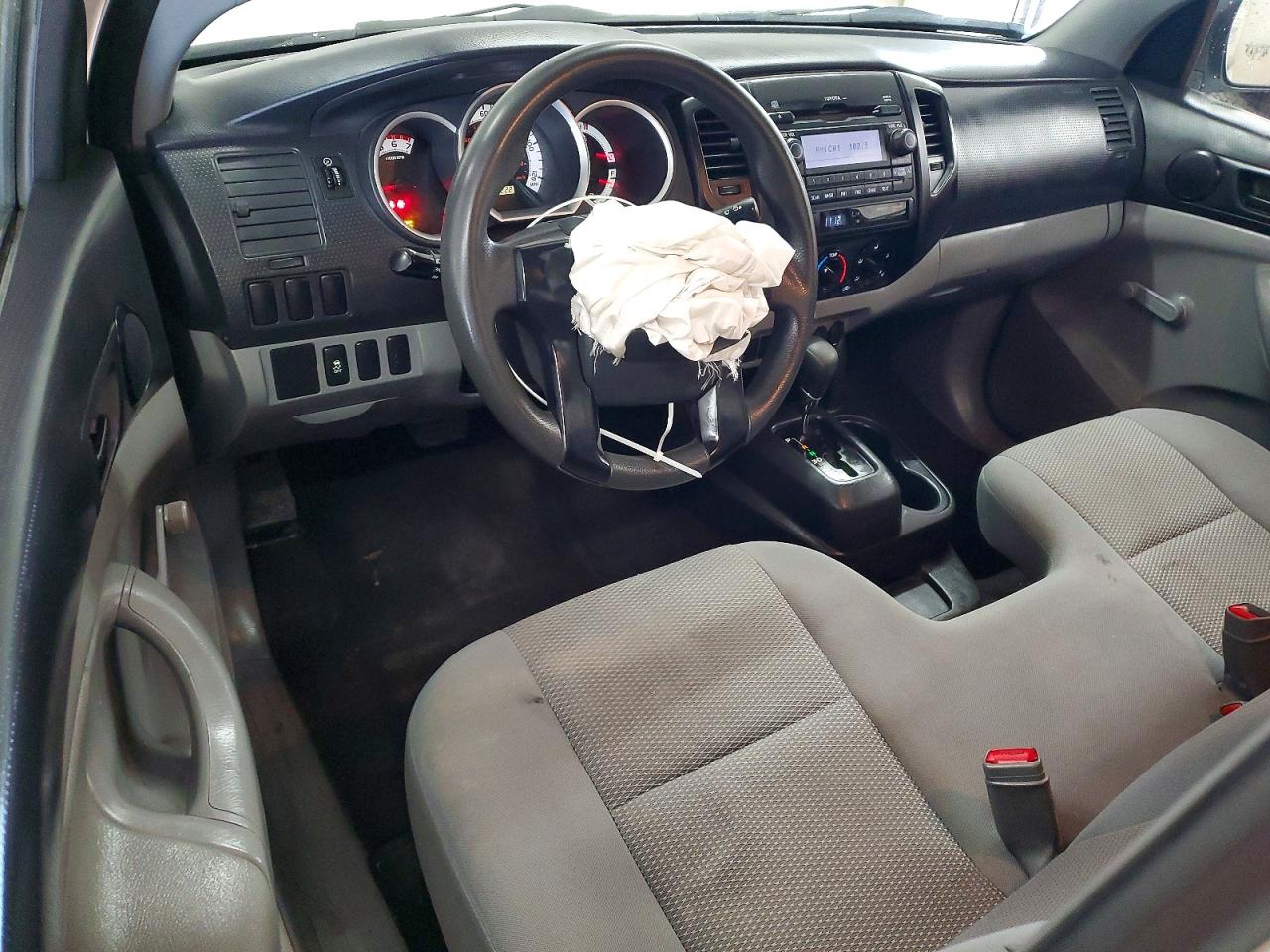 2012 TOYOTA TACOMA BASE photo 15