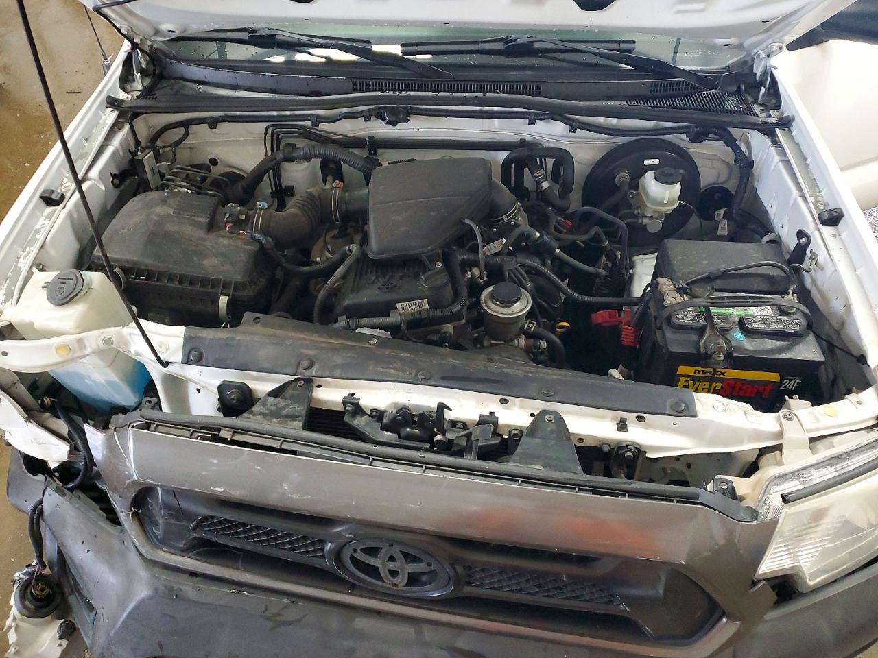 2012 TOYOTA TACOMA BASE photo 21