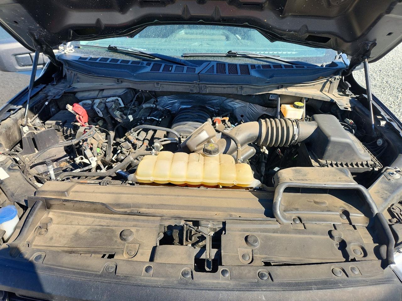 2022 FORD F 150 photo 21