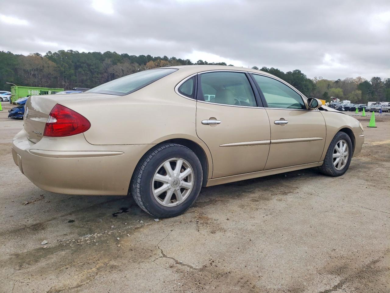 2005 BUICK LACROSSE 1SV photo 3