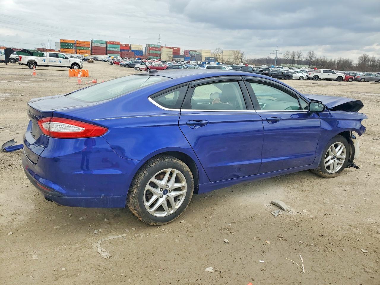 2014 FORD FUSION photo 3