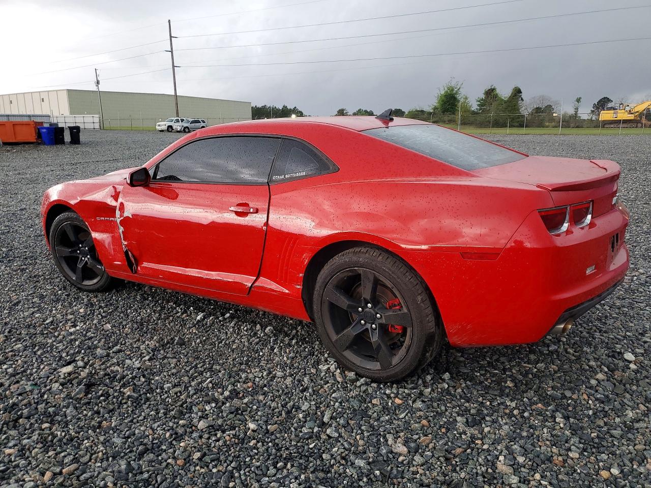 2011 CHEVROLET CAMARO LT photo 2