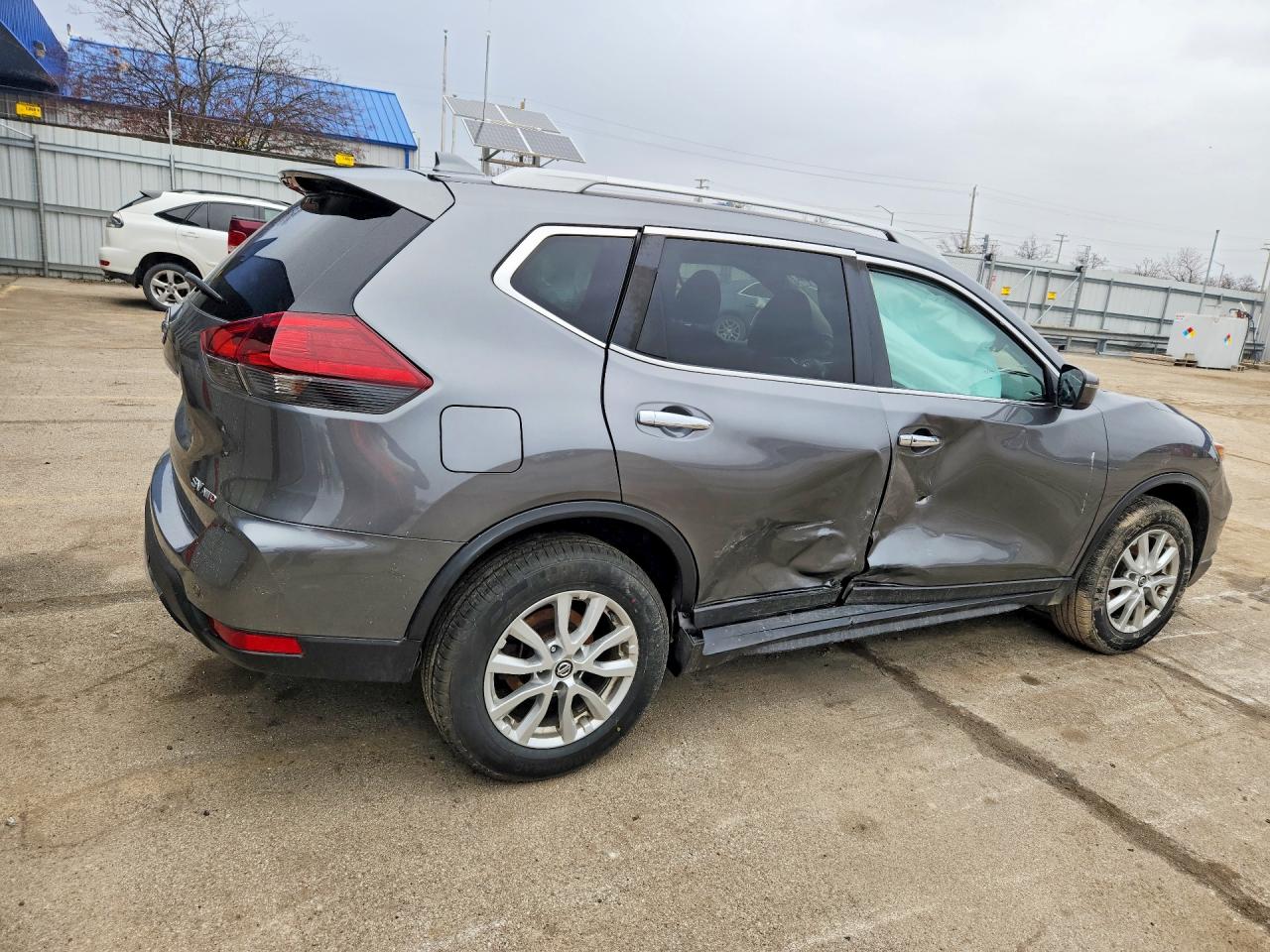 2019 NISSAN ROGUE SV photo 7