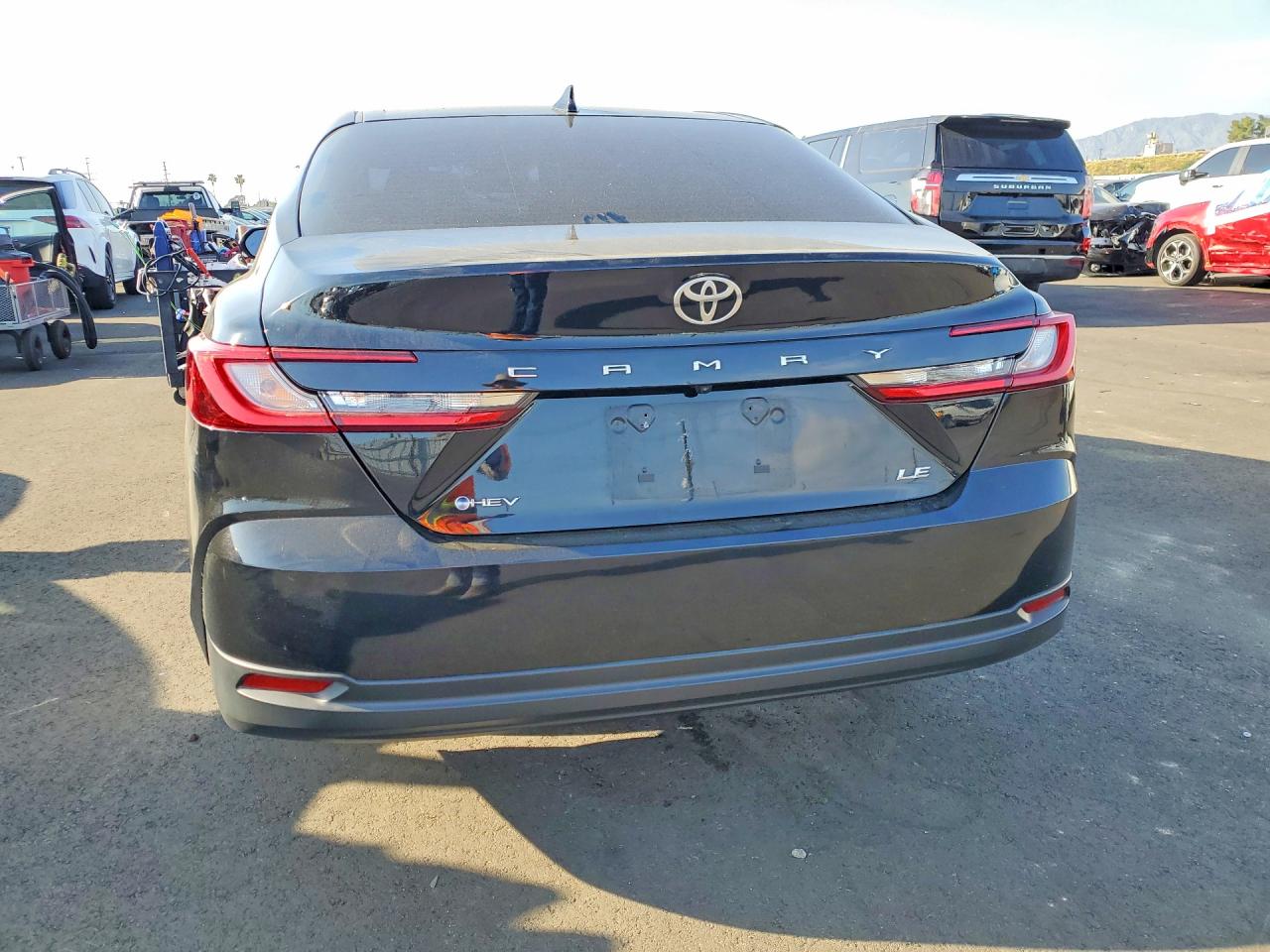 2025 TOYOTA CAMRY LE photo 11