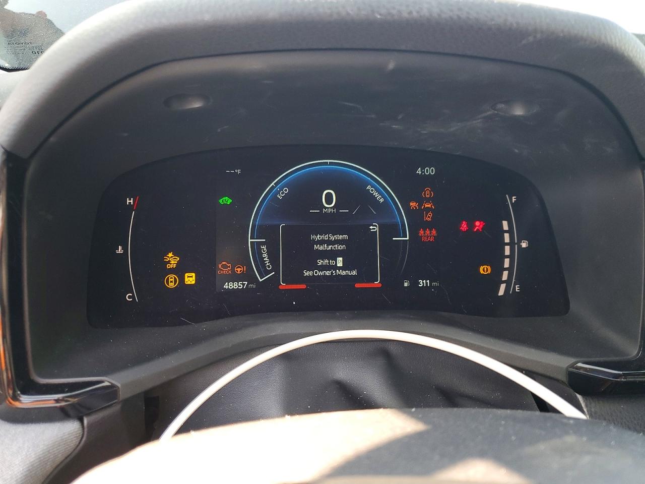 2025 TOYOTA CAMRY LE photo 17