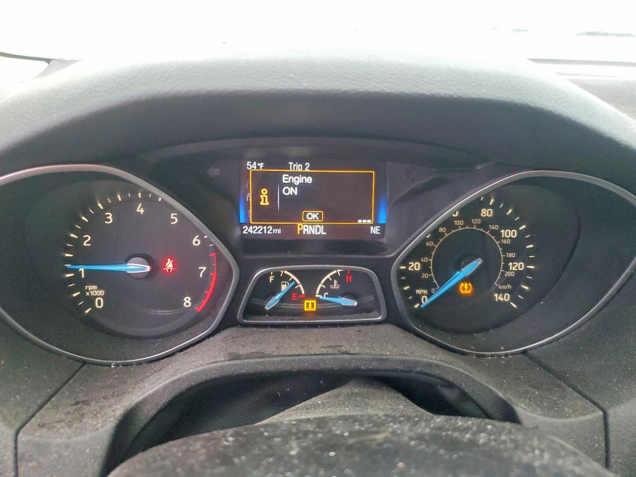 2015 FORD FOCUS SE photo 9