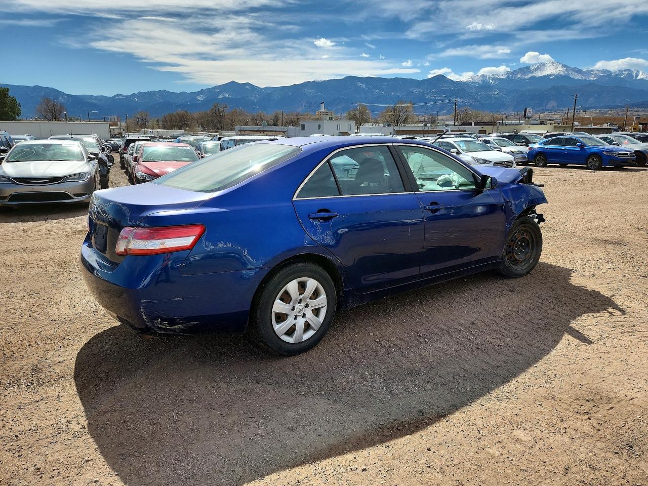 2010 TOYOTA CAMRY BASE photo 5