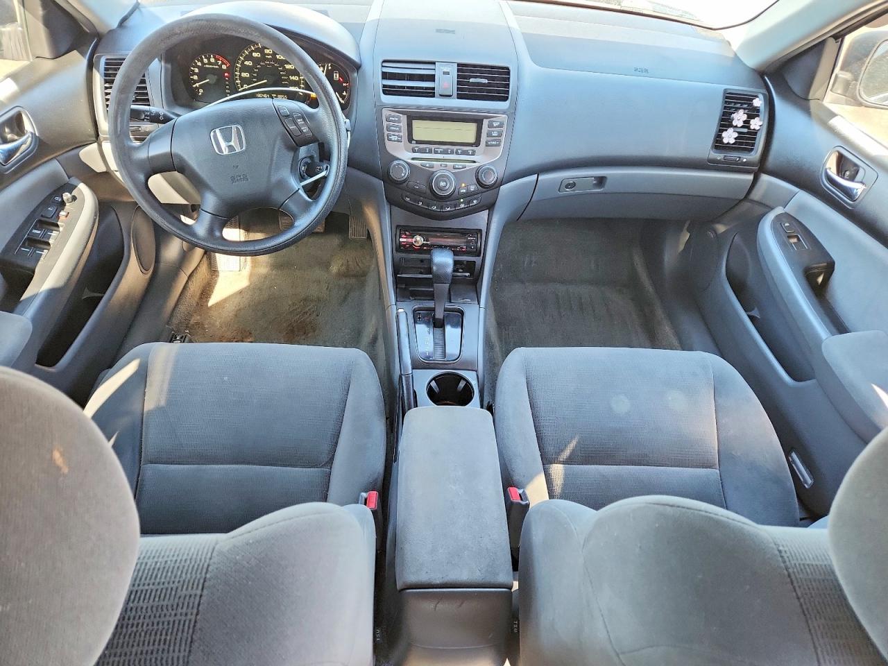 2007 HONDA ACCORD LX photo 15