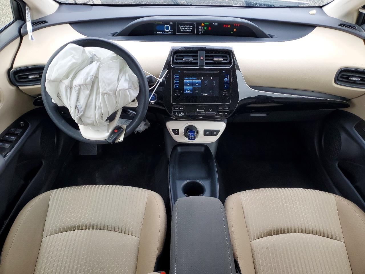 2017 TOYOTA PRIUS TWO photo 22