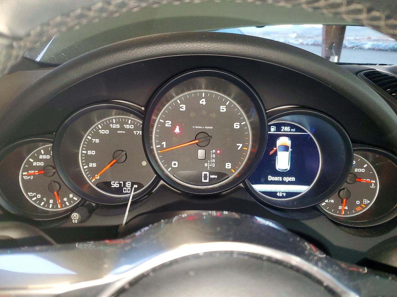2018 PORSCHE CAYENNE photo 9