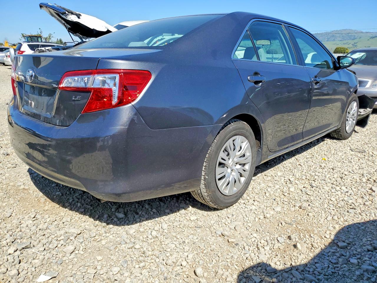 2012 TOYOTA CAMRY LE photo 7