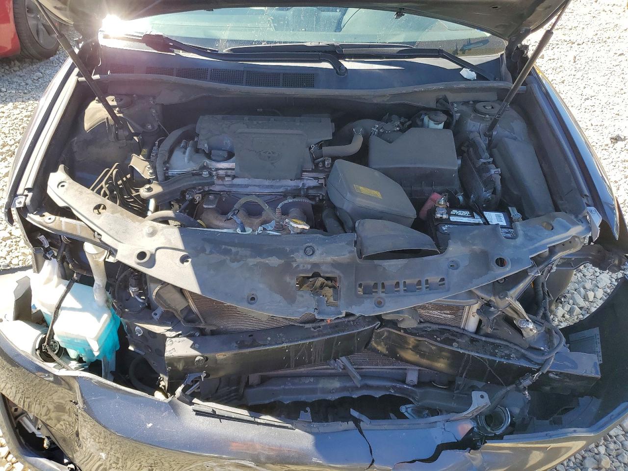 2012 TOYOTA CAMRY LE photo 31