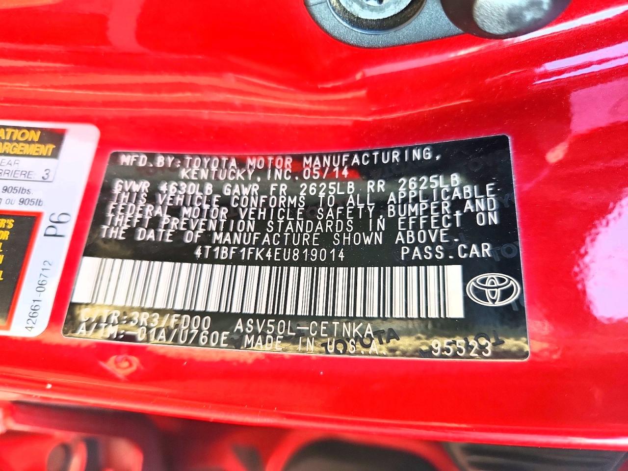 2014 TOYOTA CAMRY LE photo 23