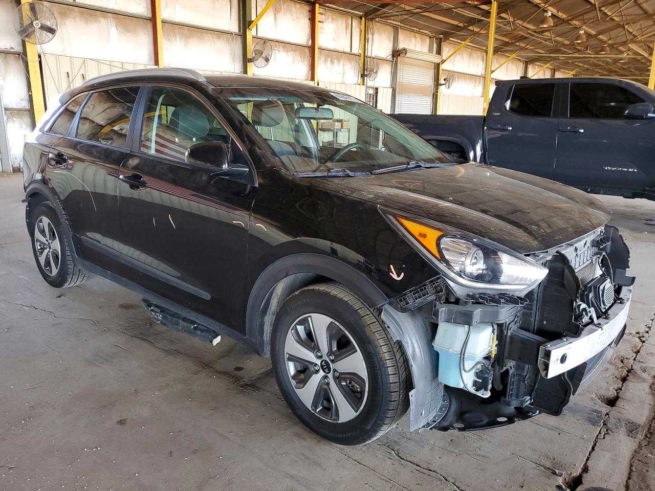 2019 KIA NIRO LX photo 4