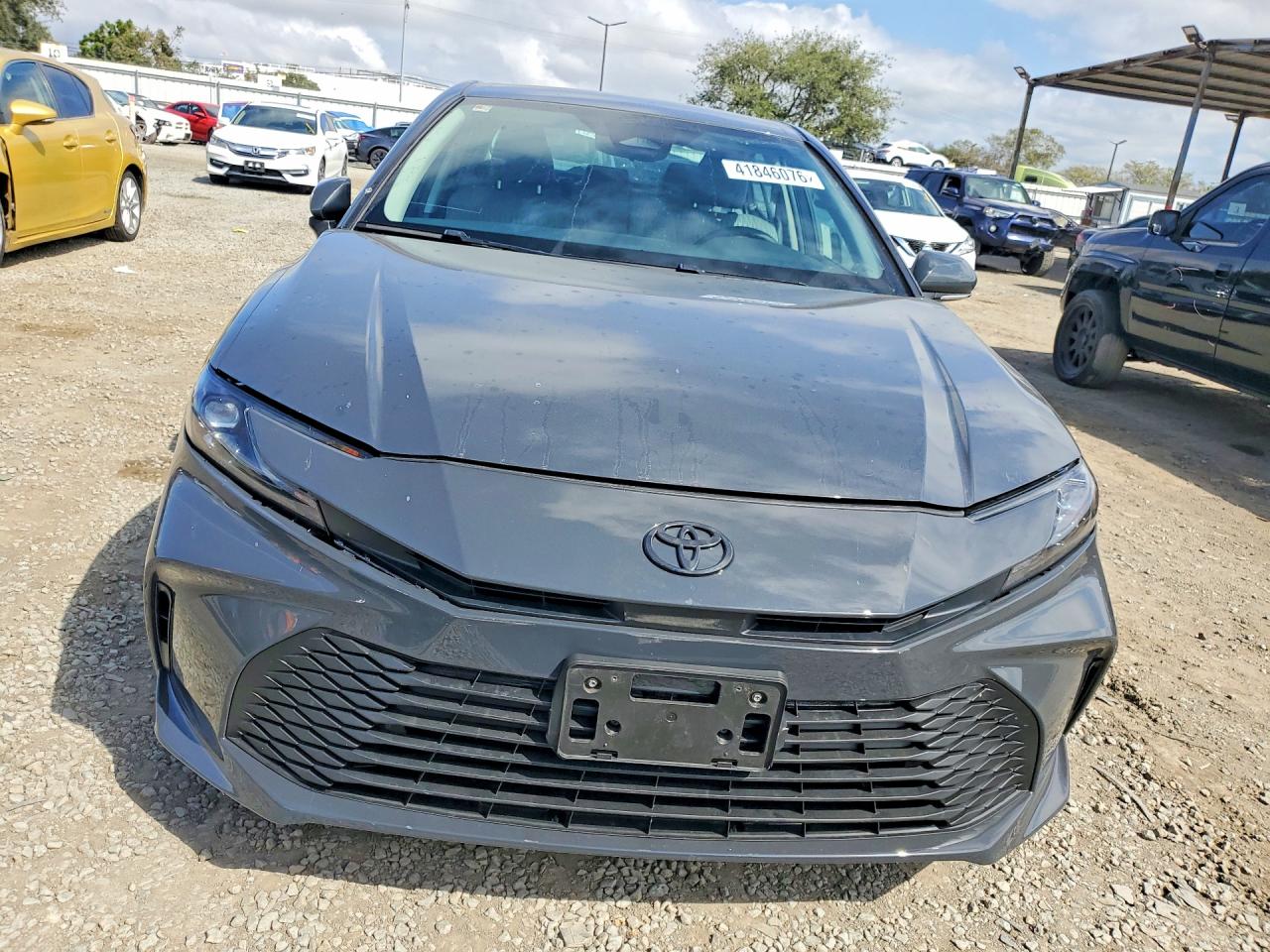 2025 TOYOTA CAMRY LE photo 5