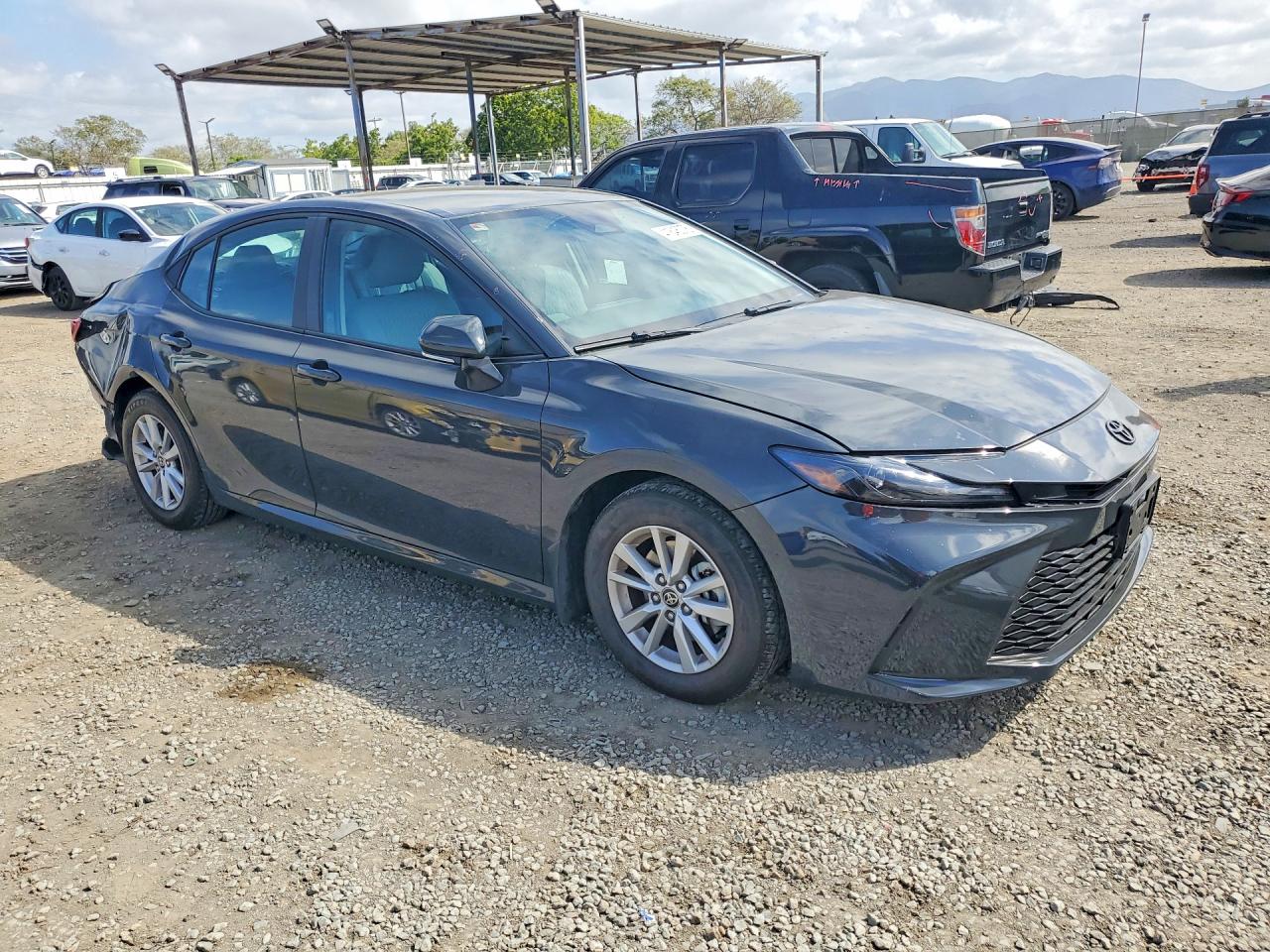 2025 TOYOTA CAMRY LE photo 4