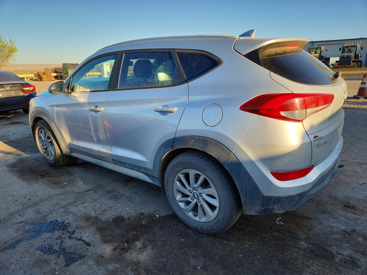2018 HYUNDAI TUCSON SEL photo 2