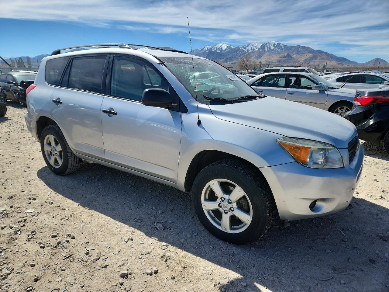 2007 TOYOTA RAV4 BASE photo 4