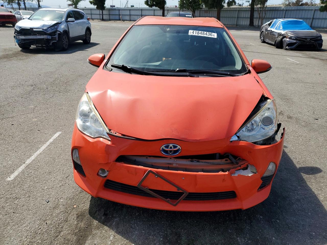 2012 TOYOTA PRIUS C THREE photo 9