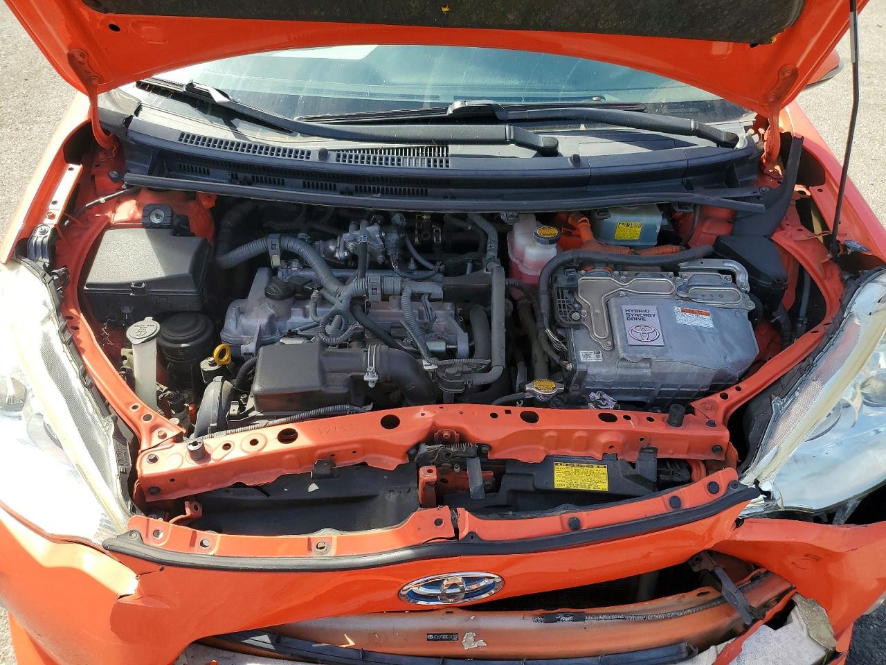 2012 TOYOTA PRIUS C THREE photo 21
