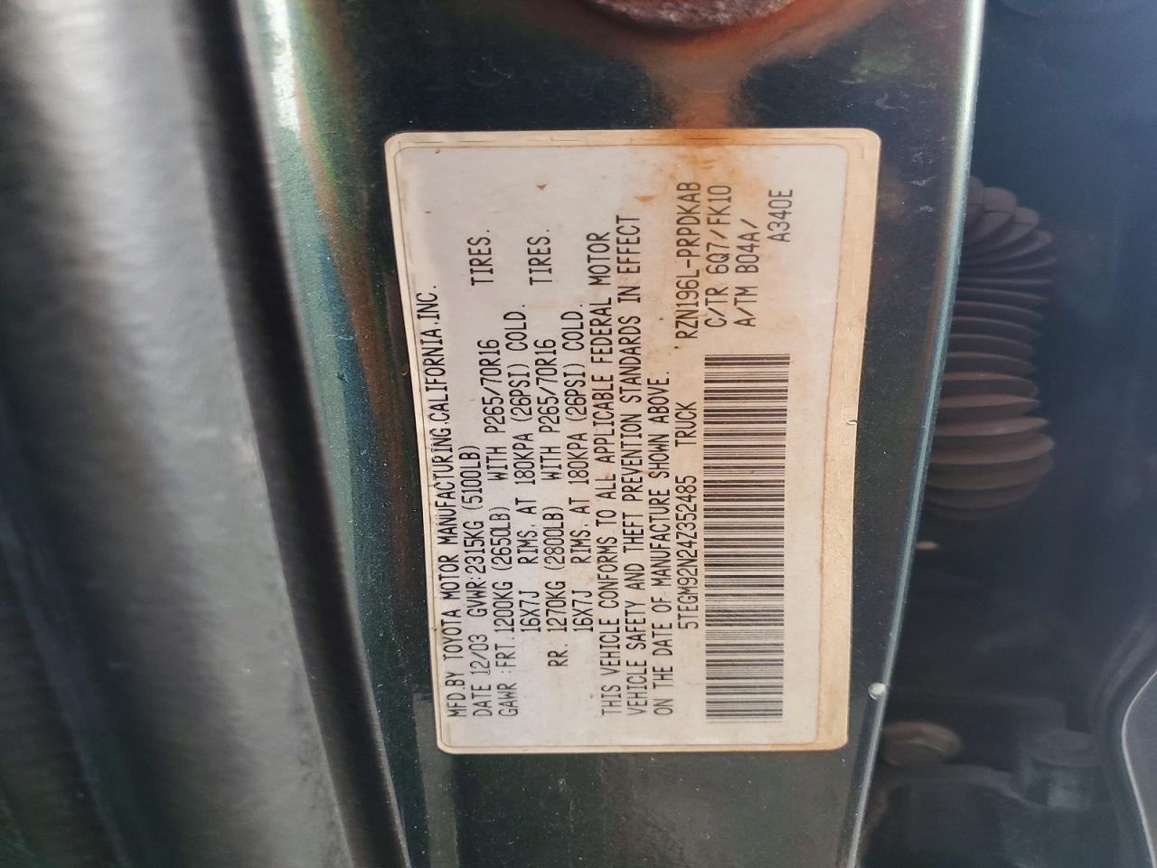 2004 TOYOTA TACOMA PRERUNNER photo 12