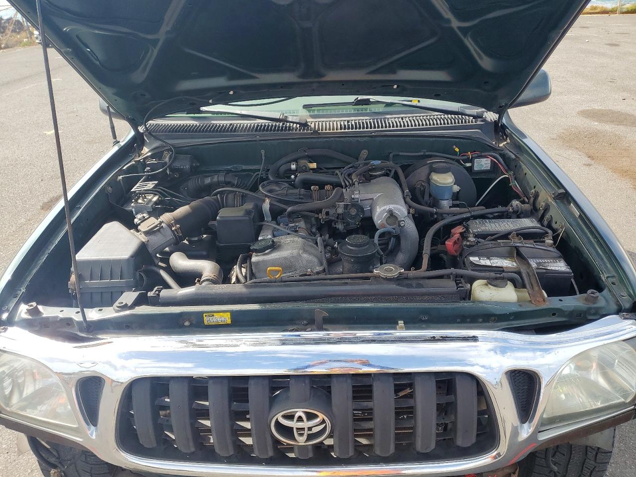 2004 TOYOTA TACOMA PRERUNNER photo 11