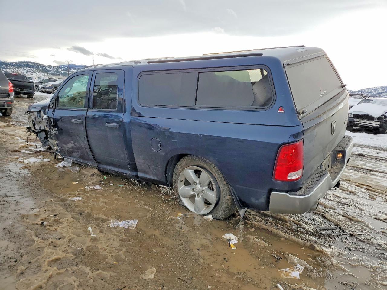 2019 RAM 1500 CLASSIC TRADESMAN photo 2