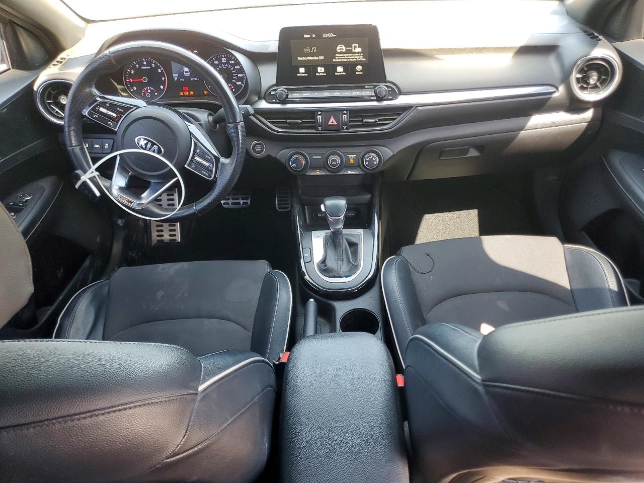 2020 KIA FORTE GT LINE photo 22