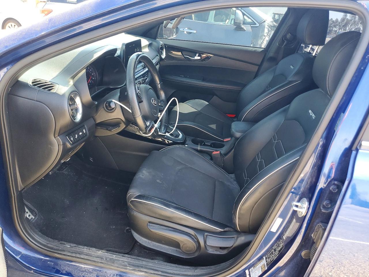 2020 KIA FORTE GT LINE photo 19